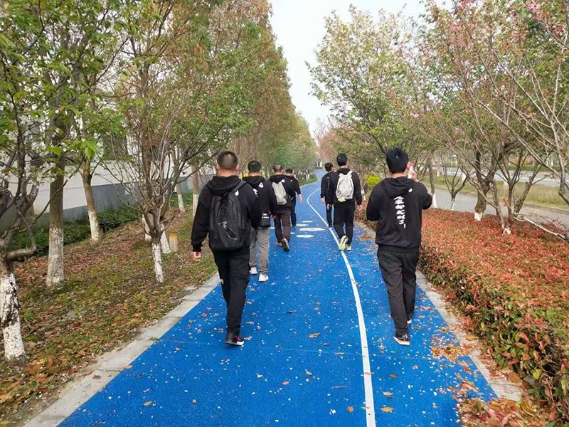 華燁篷房團隊向淀山湖出發(fā)，徒步20公里，挑戰(zhàn)自我 一路同行！