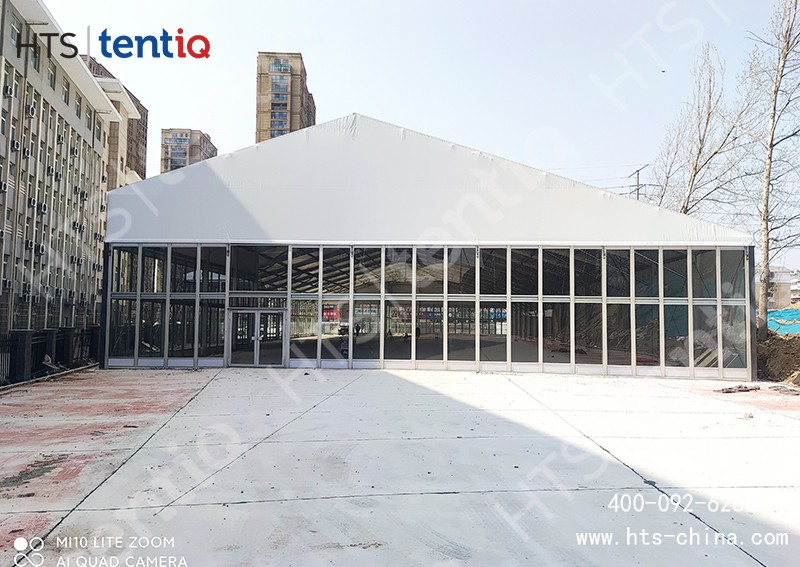 裝配式篷房結(jié)構(gòu)的室內(nèi)籃球館 裝配式篷房結(jié)構(gòu)的室內(nèi)籃球館