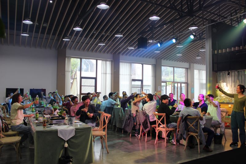 華燁建筑科技團(tuán)建日，接下來讓我們攜手并肩戰(zhàn)斗吧