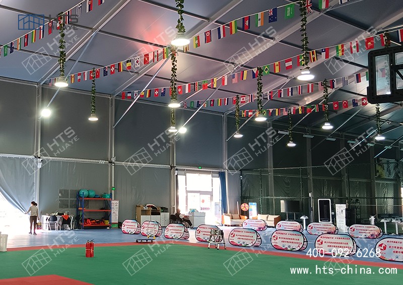 羽毛球館篷房：從未想到場館會有這么一天，那么火爆