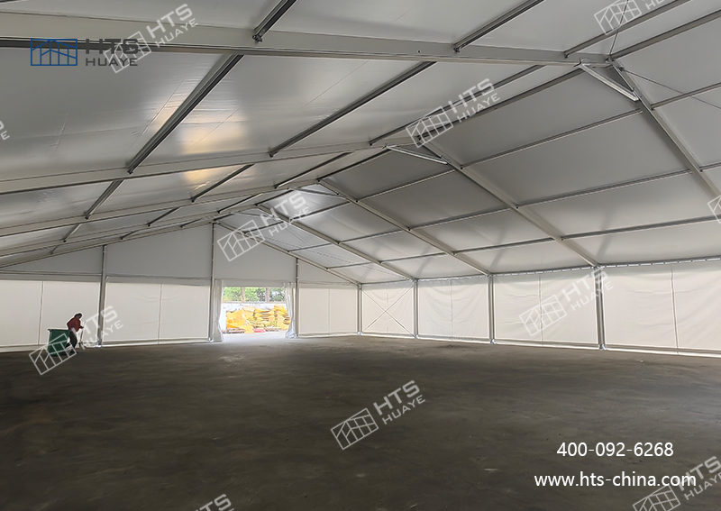 成功為橡膠和塑料制品業(yè)交付了一座定制化的倉儲篷房空間