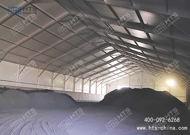 煤礦篷房項目通過引入創(chuàng)新的軌道移動技術(shù)，為煤礦作業(yè)帶來了全新方案