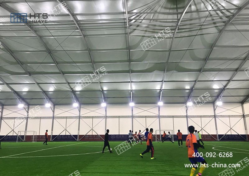 為什么越來越多的人會選擇篷房足球館？