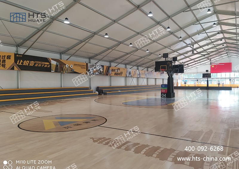 室外籃球場篷房為企業(yè)、校園、社區(qū)等場景快速落地運動設(shè)施提供了全新可能